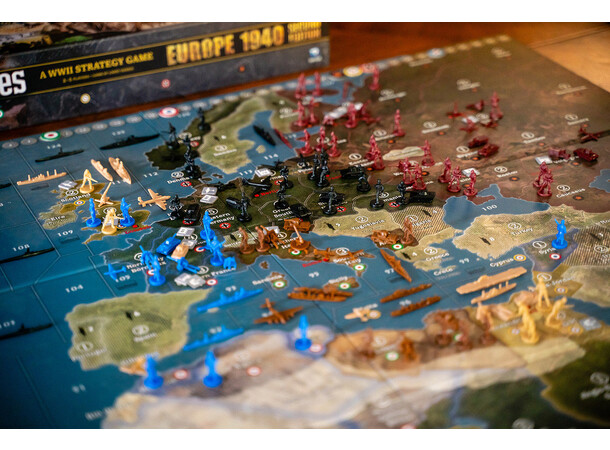 Axis & Allies Europe 1940 Brettspill 