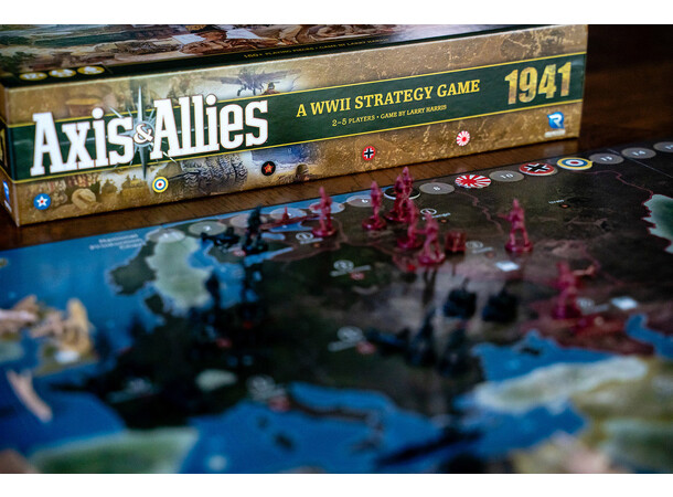 Axis & Allies 1941 Brädspel En snabbare Axis & Allies! 