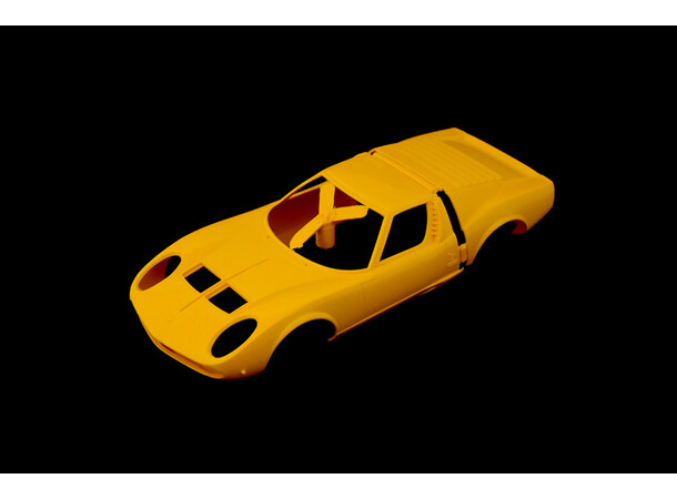 Lamborghini Miura Starter Set Italeri 1:24 Byggsats 