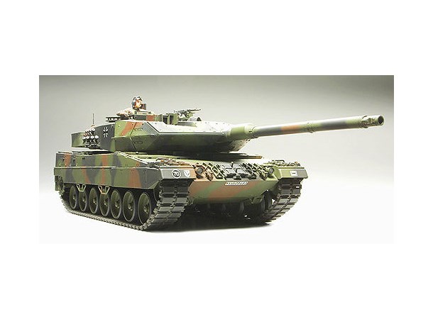 Leopard 2 A6 Main Battle Tank Tamiya 1:35 Byggsats 