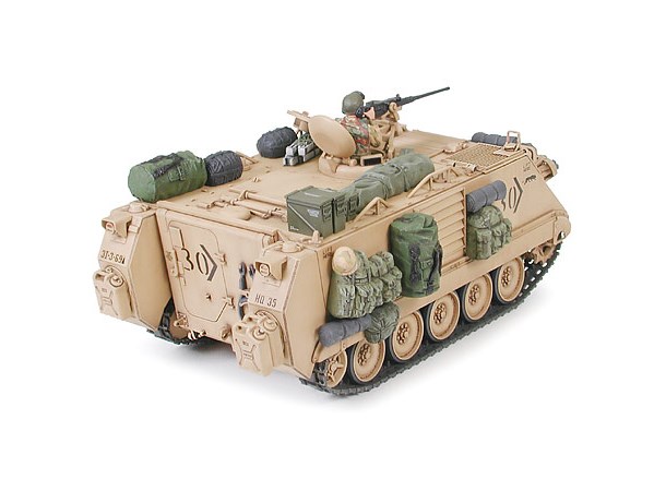 US M113A2 Armored Personnel Carrier Tamiya 1:35 Byggsats 