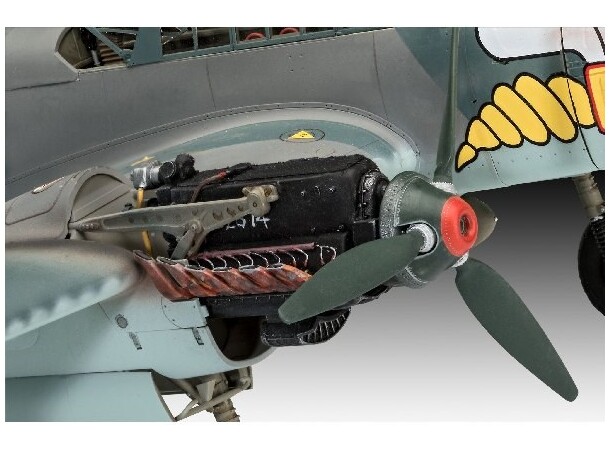 BF110 C-2/C-7 Messerschmitt Revell 1:32 Byggsats 