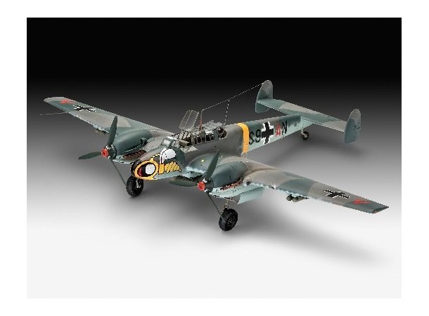 BF110 C-2/C-7 Messerschmitt Revell 1:32 Byggsats 