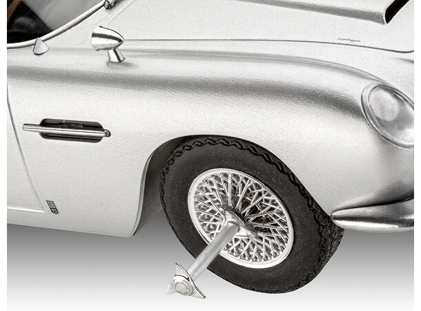 007 Aston Martin DB5 Starter Set James Bond Revell 1:24 Byggsats 