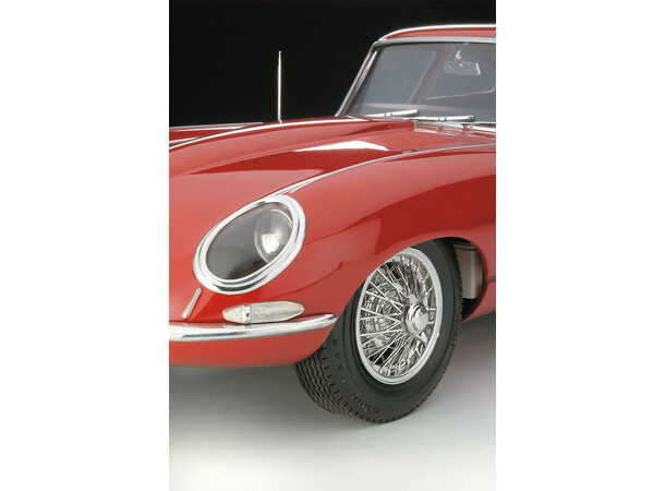 Jaguar E-Type Limited Edition Revell 1:8 Byggsats 