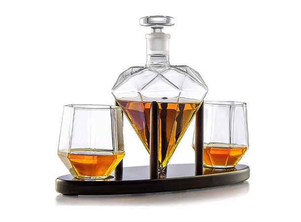 Deluxe Diamond Decanter Set