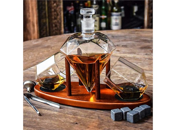 Deluxe Diamond Decanter Set