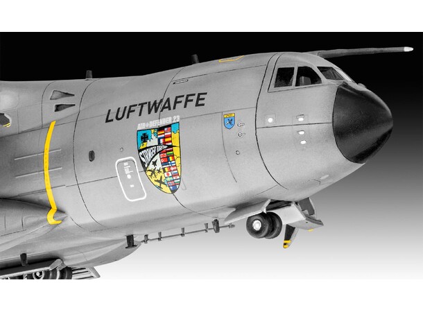 Air Defender Set Airbus A400M & Tornado Revell 1:144 Byggsats 