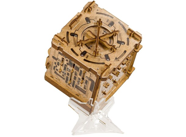 Cluebox Cambridge Labyrinth Escape Room in a Box 